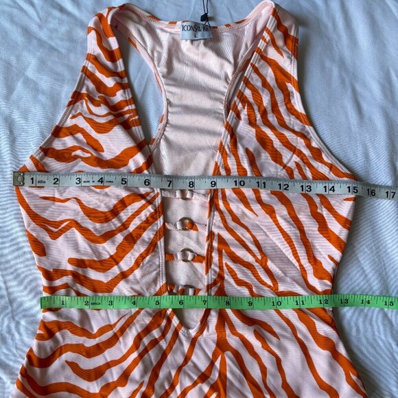 Icon Swim One Piece Peach/Orange Animal Print Racerback Open Front L‎ - Picture 3 of 7